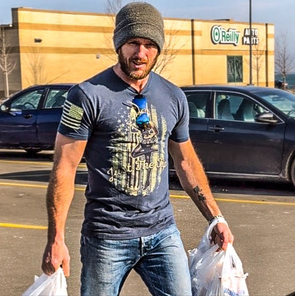 Meet your Posher, Wayne - Picture 2 of 4